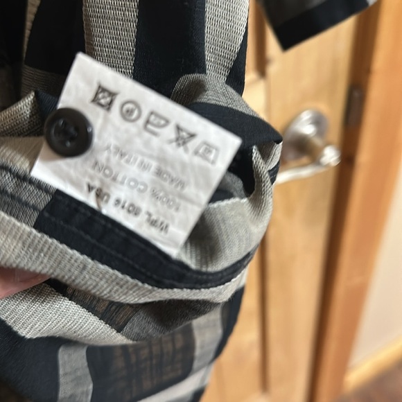 Vintage Riscatto Italia Black and Gray Casual Button Front Down Shirt - Picture 6 of 6